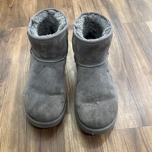 Ugg mini boots